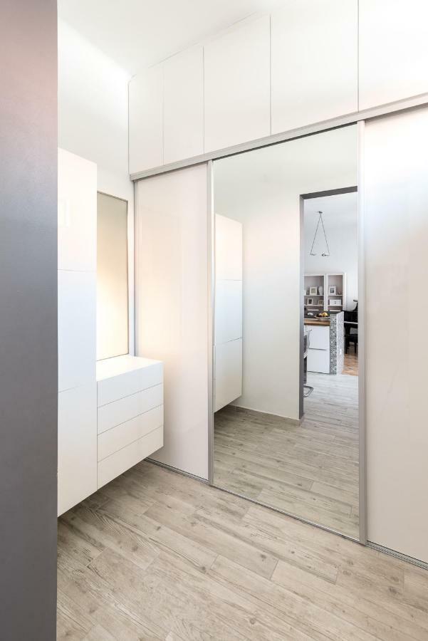 Elegant Apartment Βουδαπέστη Εξωτερικό φωτογραφία